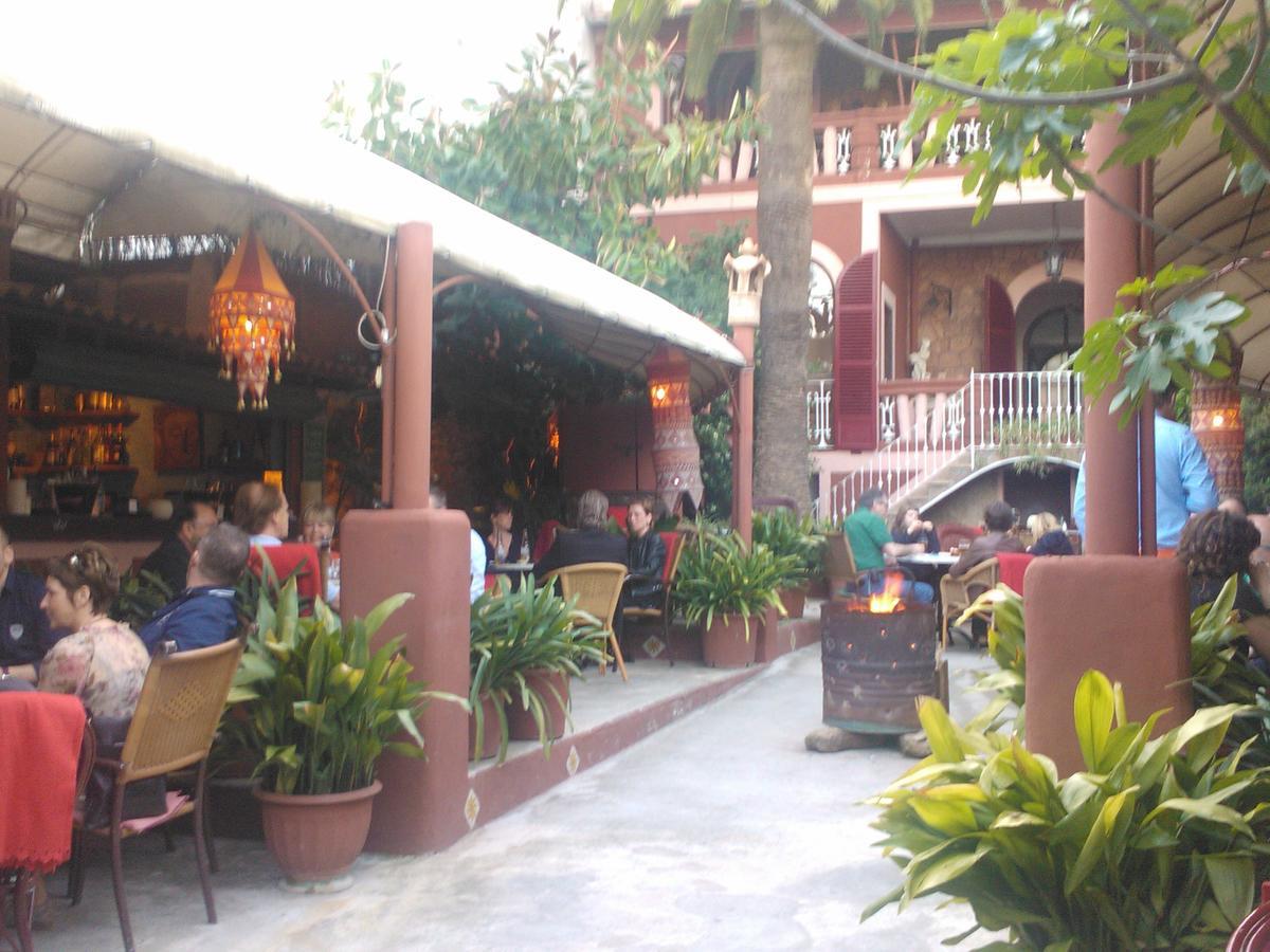 Hostal Corona Palma de Mallorca Exterior photo